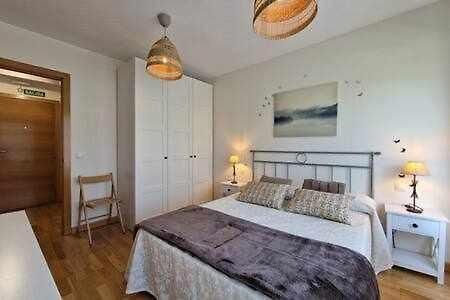 Apartamento Con Piscina Apartment Llanes Ngoại thất bức ảnh