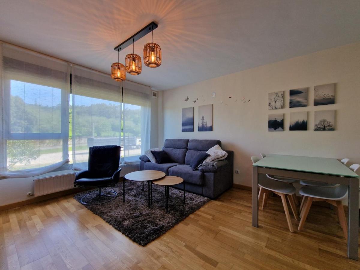 Apartamento Con Piscina Apartment Llanes Ngoại thất bức ảnh